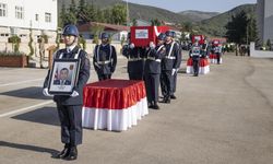 Tunceli'de şehit olan askerler için tören düzenlendi