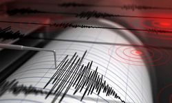 Antalya Gazipaşa açıklarında 4.8 büyüklüğünde deprem: Vatandaşlar sokaklara döküldü