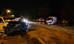 Sakarya'da ambulansın karıştığı zincirleme kaza: Ölü ve yaralılar var