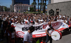 İzmir'de grev sona erdi! İzmir Büyükşehir Belediyesi ile DİSK anlaştı