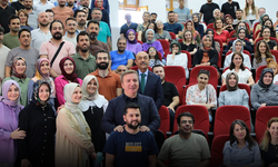 Vali Aydoğdu, İngilizce ve matematik öğretmenleriyle buluştu