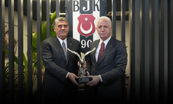 Vali Davut Gül'den Beşiktaş Kulübü’ne ziyaret