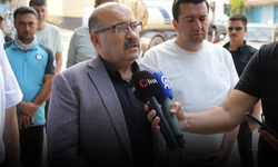 Vali Ustaoğlu: 3 ilçede 4 mahallede yangınla mücadele sürüyor