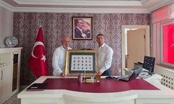 Kaymakam Çimşit, STK başkanını makamında kabul etti