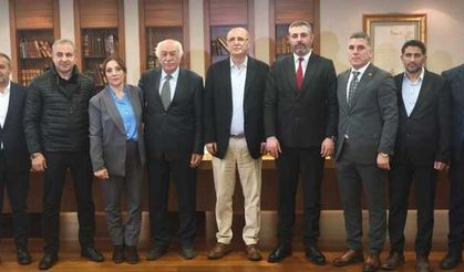 Mehmet Kenan Tekdağ'a onursal başkanlık beratı
