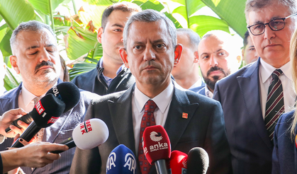 Özel’den teğmenler ve ön seçim açıklaması: ‘Genel Başkan olarak aday olabilirim, ama ben feragat ettim’