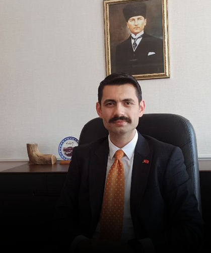 Devrek’in yeni Kaymakamı Onur Alp Bıçakçı göreve başladı
