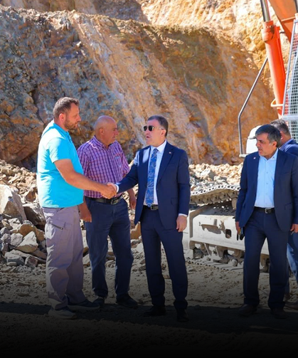 Vali Eldivan, Yoncalı köy konağı inşaatını yerinde inceledi