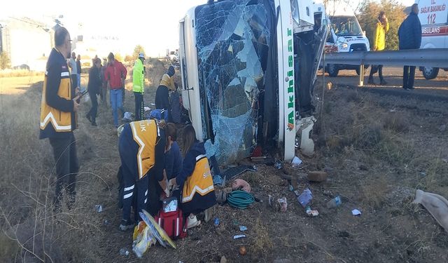 Aksaray'da otobüs devrildi: 6 ölü 29 yaralı