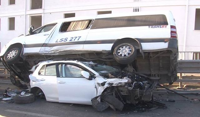 Maltepe’de vinç kontrolden çıktı, 7 aracı biçti