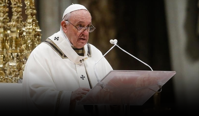 Vatikan, Papa Franciscus’un hastanedeki fotoğrafını paylaştı
