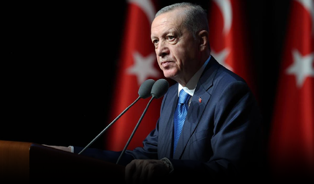 Cumhurbaşkanı Erdoğan'dan Papa için başsağlığı mesajı