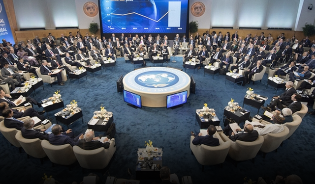IMF Türkiye'nin büyüme tahminini yükseltti