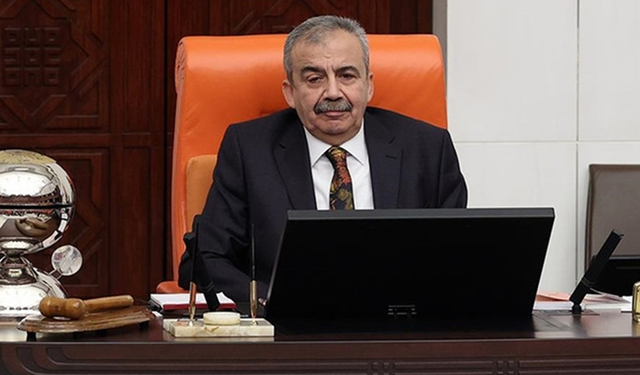 Sırrı Süreyya Önder’in sağlık durumuyla ilgili hastaneden yeni açıklama: Başka bir kırılma noktasındayız