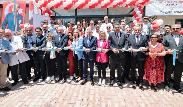 İzmir protokolü, Ulukent Semt Polikliniği açılışında buluştu