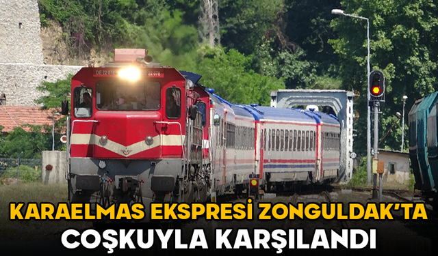 Turistik Karaelmas Ekspresi Zonguldak’ta coşkuyla karşılandı