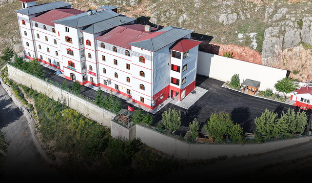 Vali Eldivan, Bayburt Huzurevi’nin tadilatını yerinde inceledi