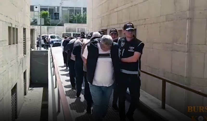Emeklilere kredi tuzağı: Sosyal medyada 2,6 milyar liralık vurgun!