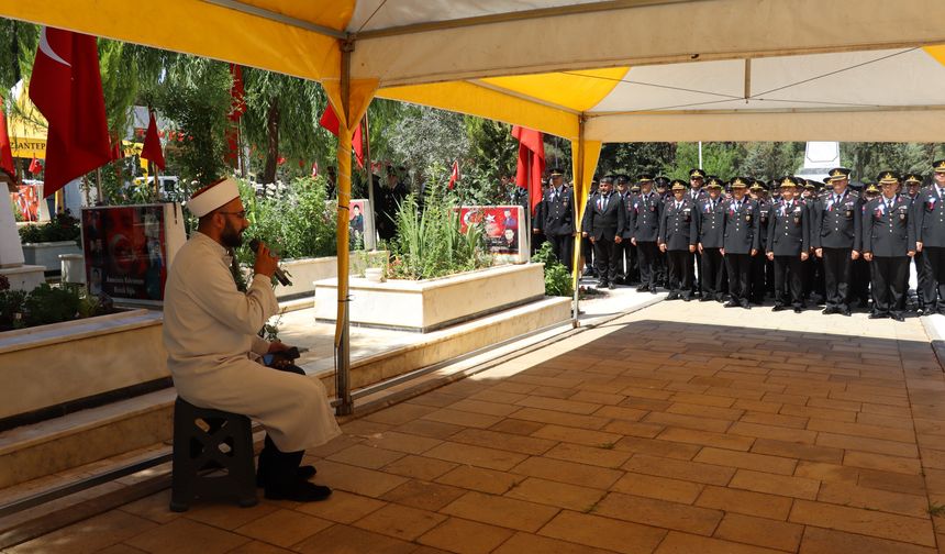 Jandarma Teşkilatı’nın 186. Yılı İl Jandarma Komutanlığı’nda törenle kutlandı