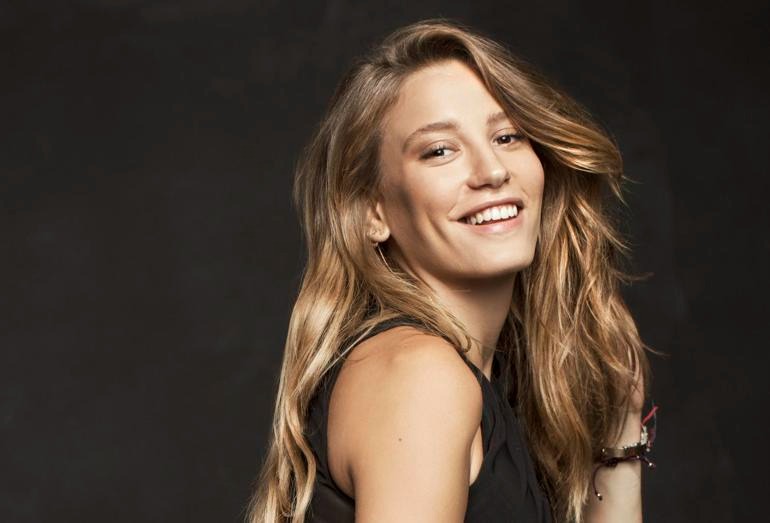 Serenay Sarikaya 1