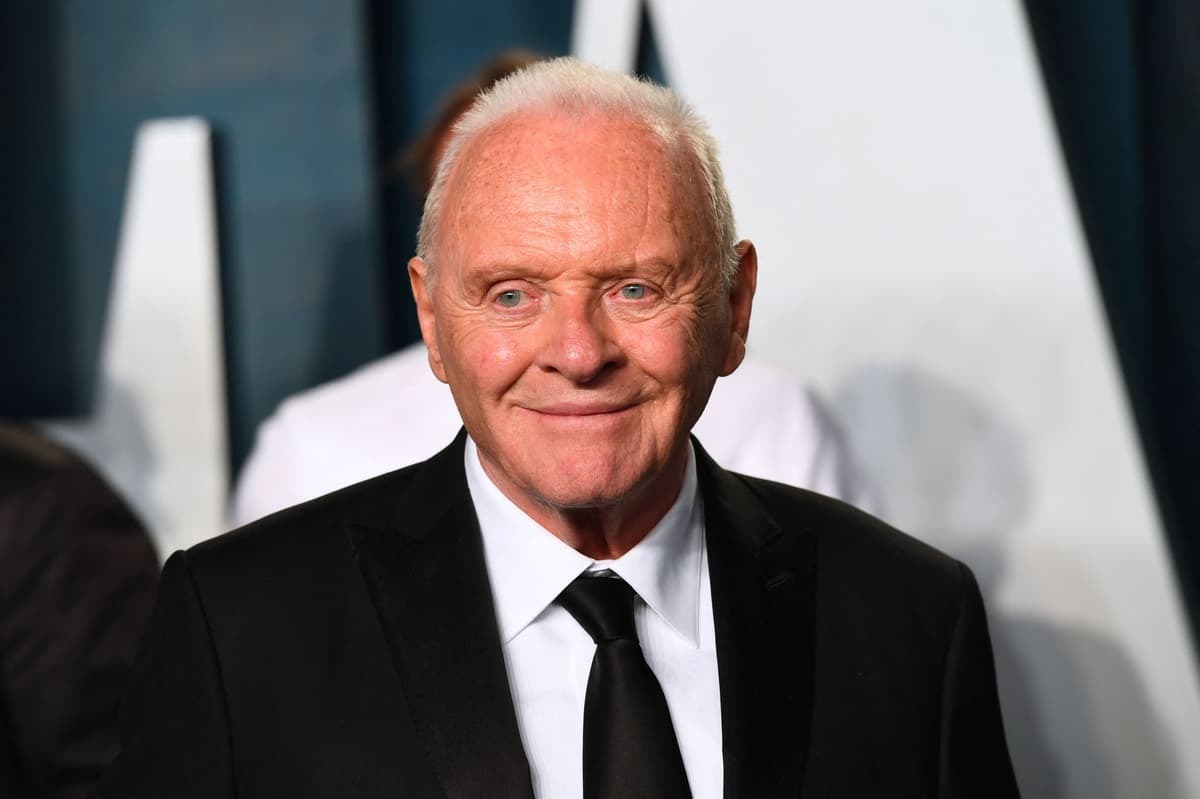 Sir Anthony Hopkins-1