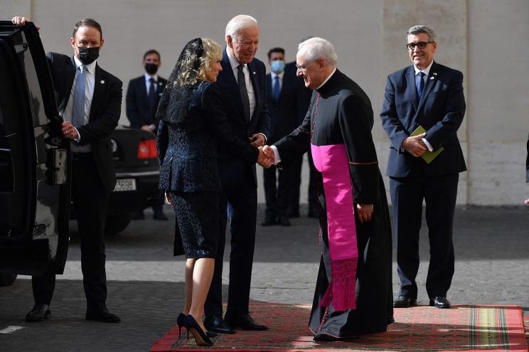 Biden Pope 10