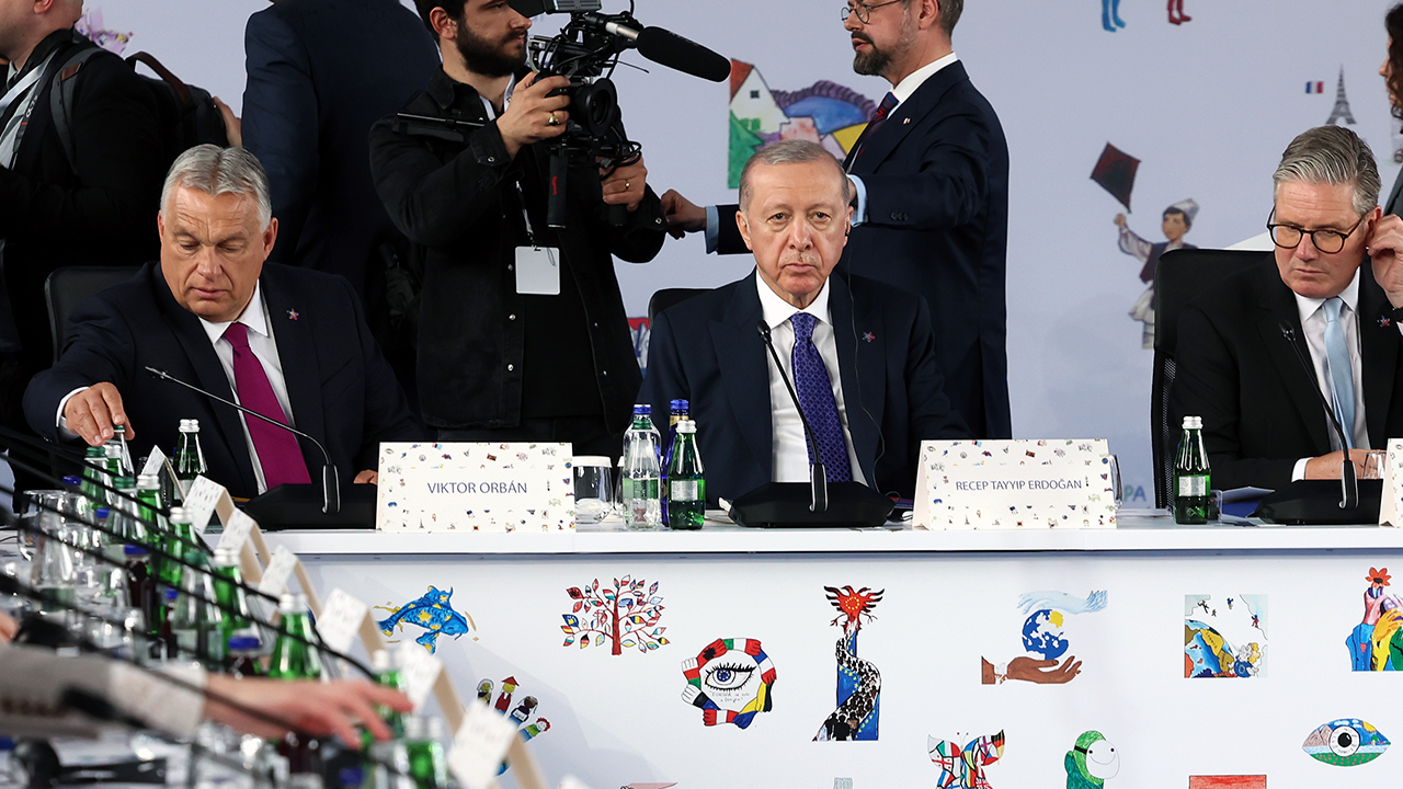 Cumhurbaşkanı Erdoğan Tiran'da Konuştu! Rusya Ukrayna Barışı Için Kritik Bir Dönemeçteyiz-1