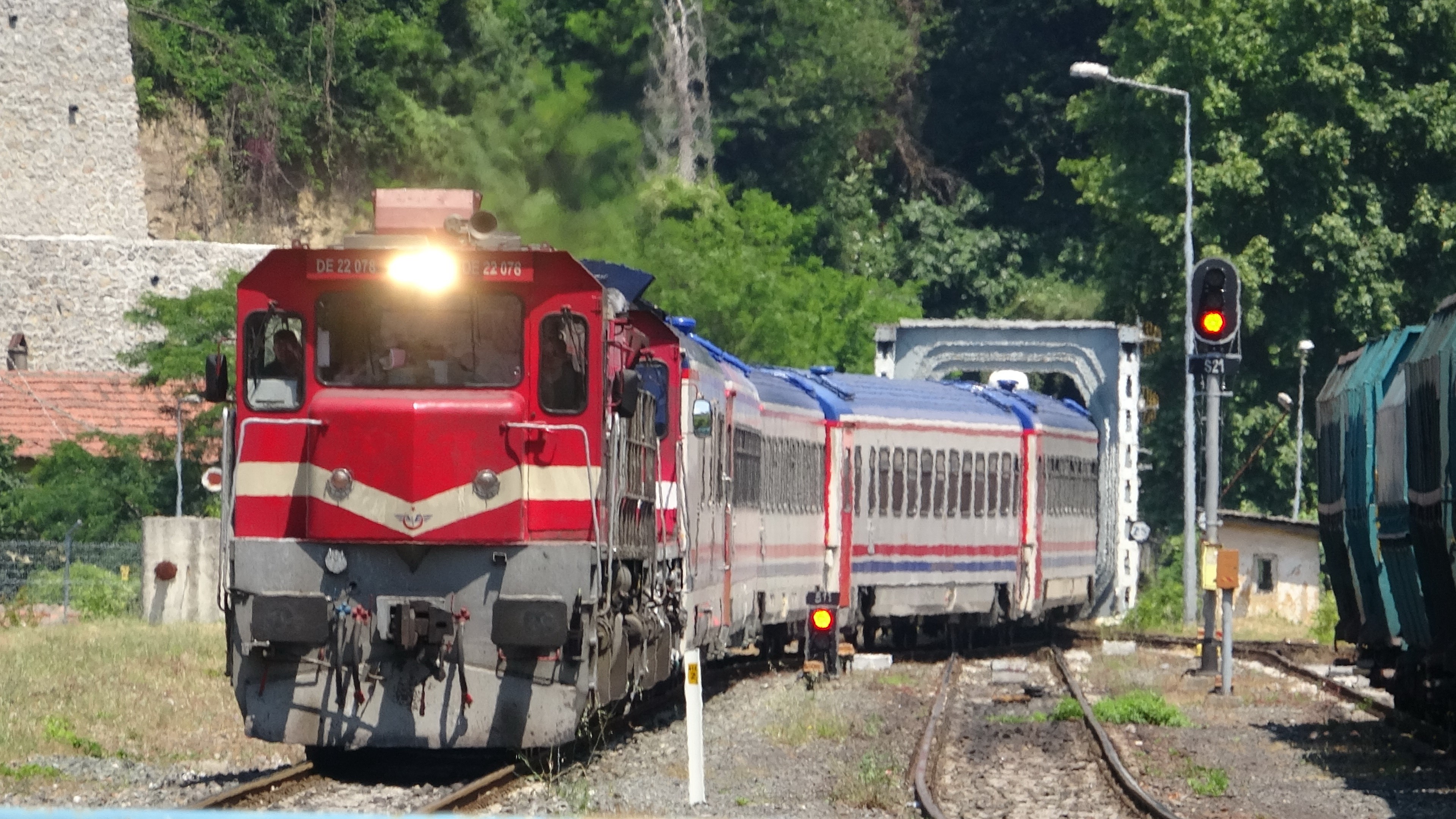 A W476121 05
