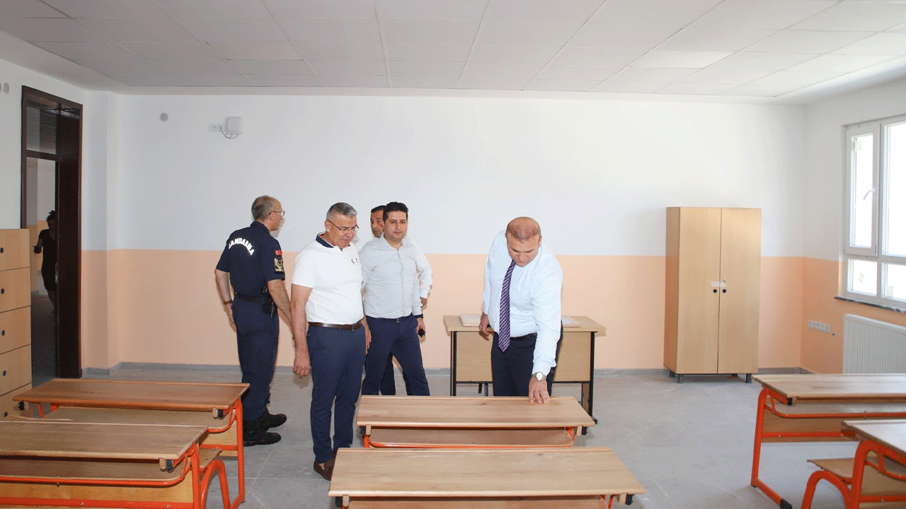 Kaymakam Taş ilçenin yeni ilkokulunu ziyaret etti