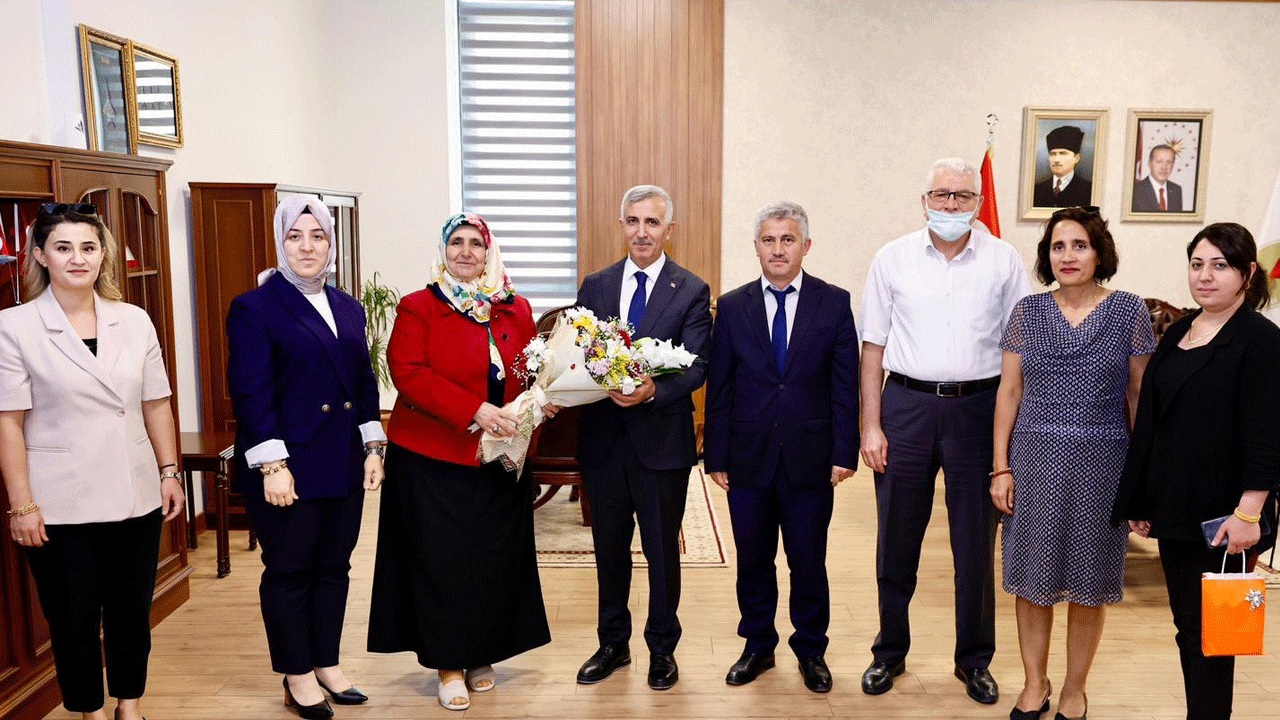 Vali Ünlüer Dünya Nüfus Gününü kutladı